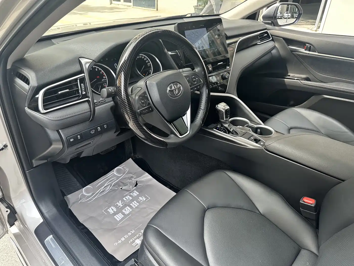 TOYOTA CAMRY