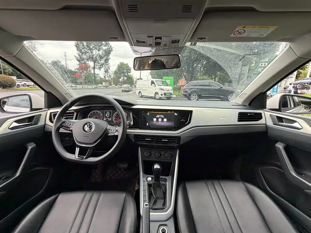 Volkswagen Polo 2021 2021 Plus 1.5L Automatic Colorful Tech Edition