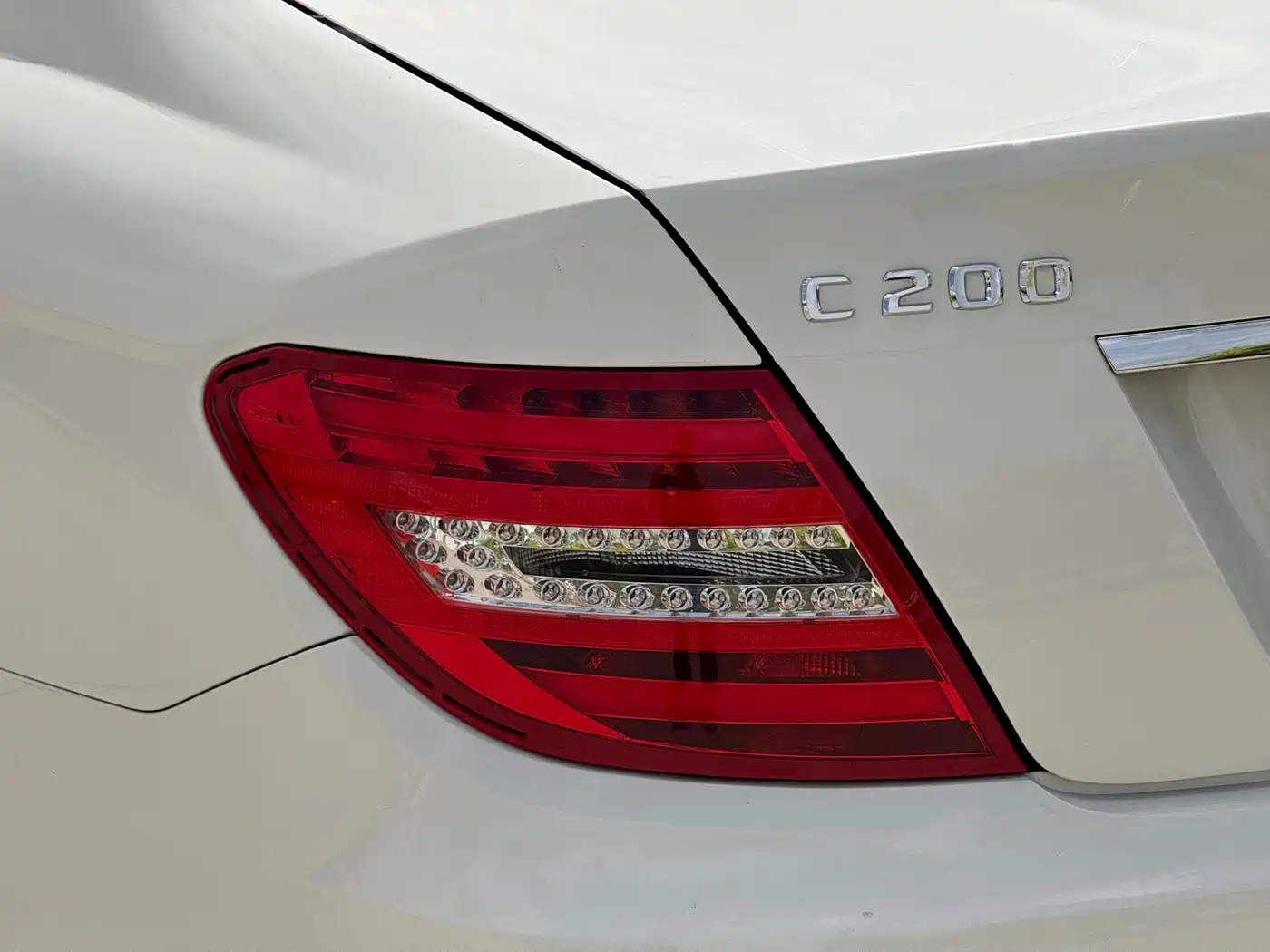 Mercedes-Benz C-Class 2011 C 200 CGI Fashion фото 12