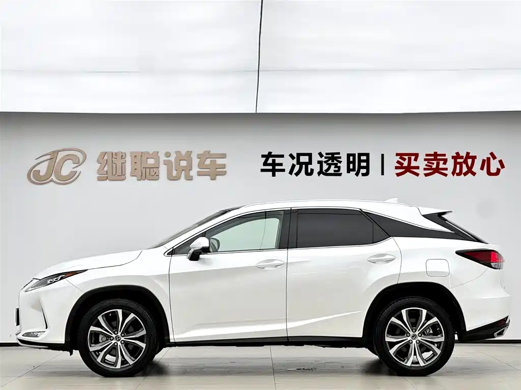 Lexus RX 2020 Facelift 300 AWD Elegance Edition фото 3