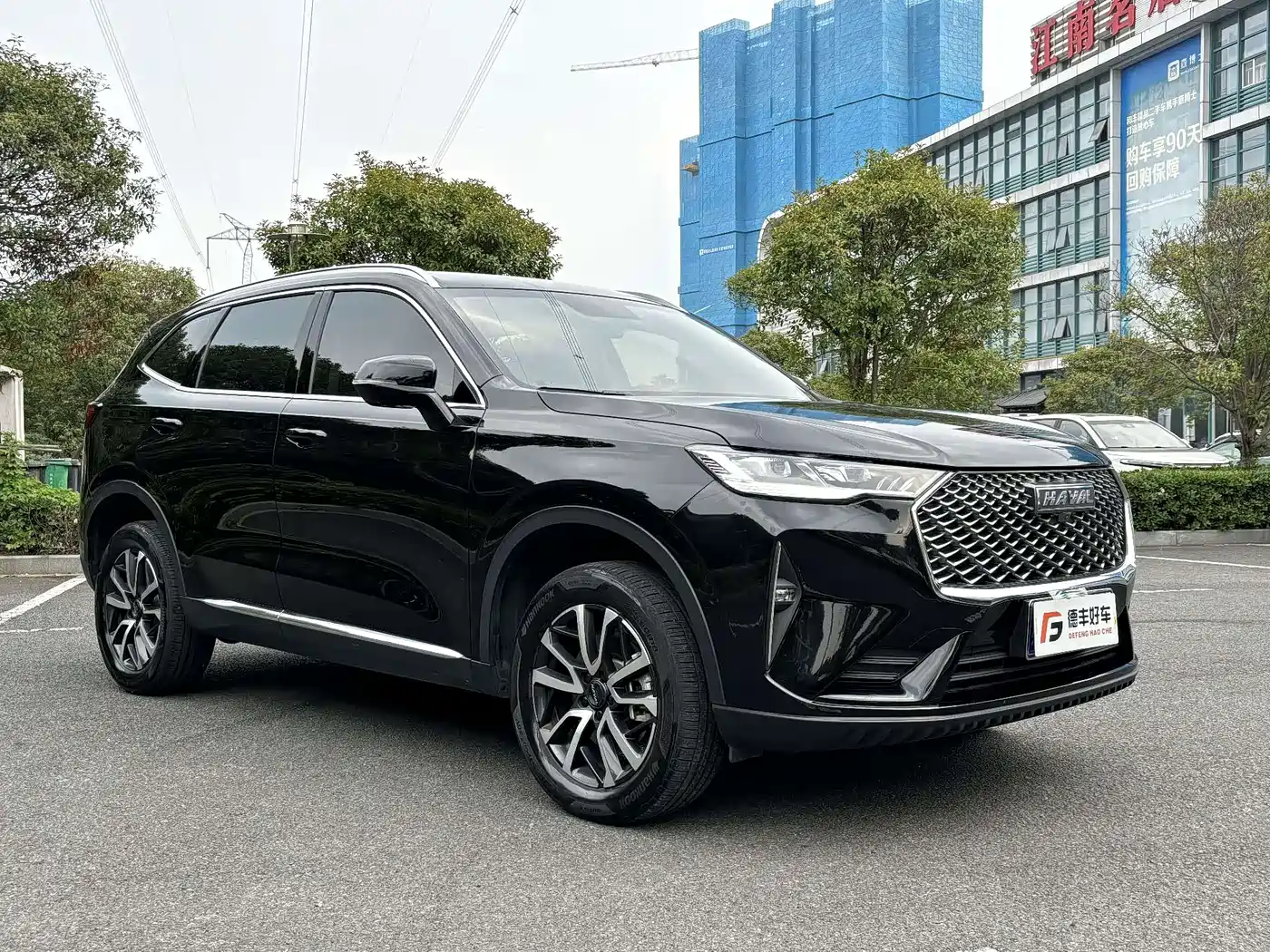 Photo 2 - Haval H6