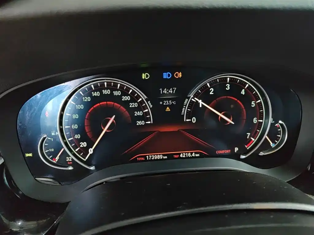 BMW 5 Series 2018 530Li xDrive M Sport Package фото 12