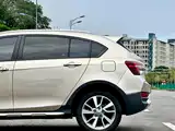 Фото 10 - Geely Vision S1