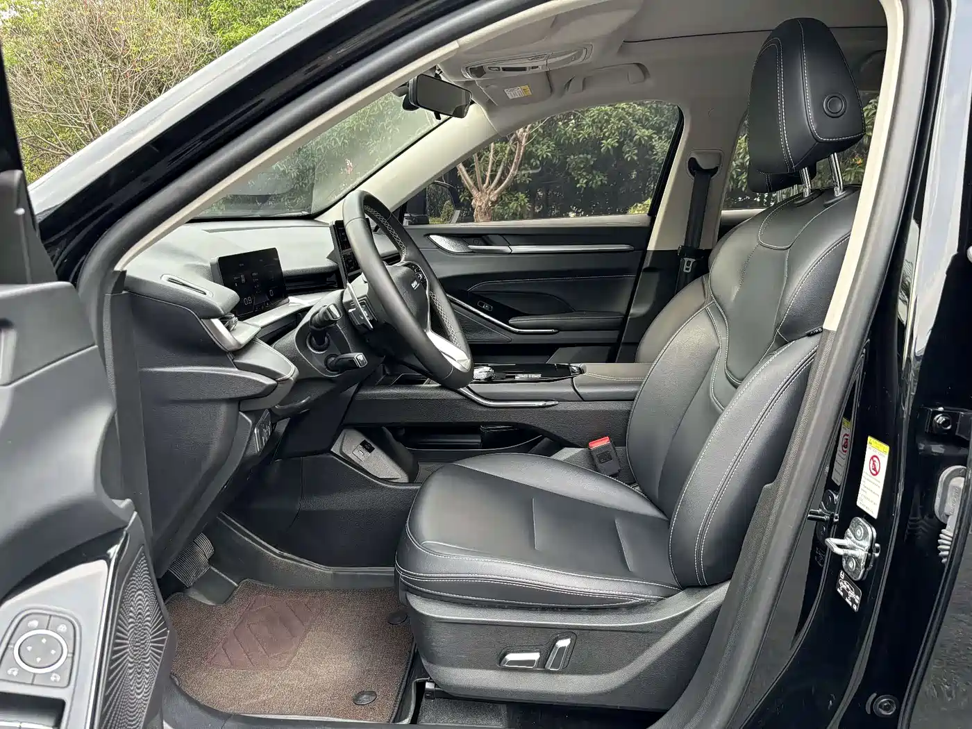 Photo 17 - Haval H6