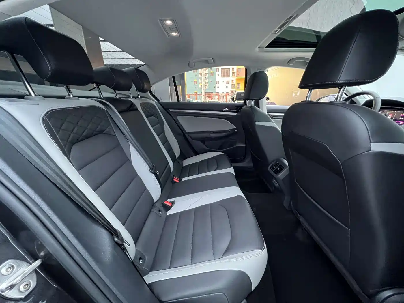 Volkswagen Bora 2023 280TSI DSG Prestige Edition фото 20