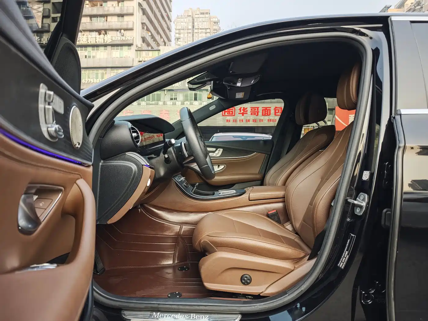 Mercedes-Benz E-Class 2022 Second Facelift E 300 L Sport Luxury фото 4