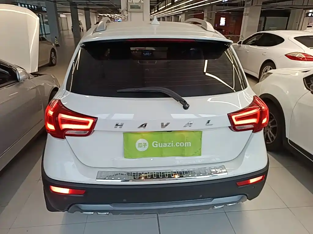 Haval H1 2016 2016 Facelift Blue Label 1.5L AMT Luxury