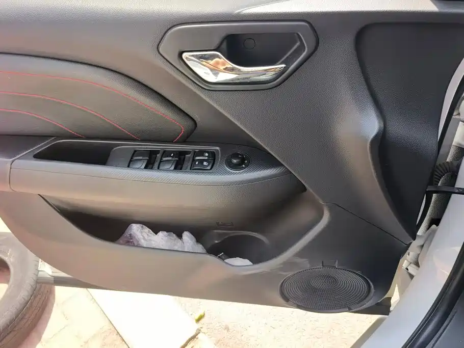 Soueast DX3 2017 2016 1.5L Manual Premium