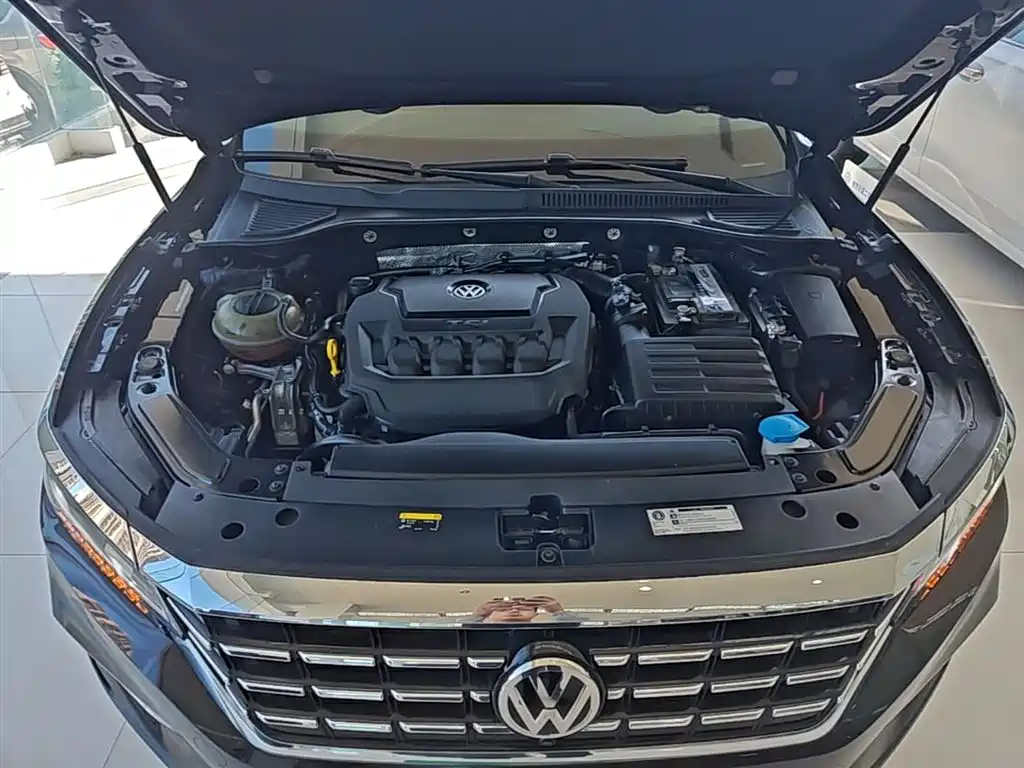 Volkswagen Passat 2019 330TSI Noble Edition China VI фото 20