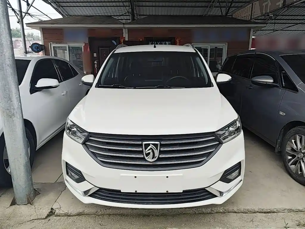 Baojun 360 2018 2019 1.5L Automatic Elite China VI