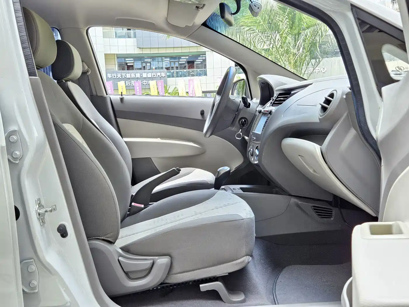 Chevrolet Sail 2013 Sedan 1.2L AMT Ideal Edition фото 6