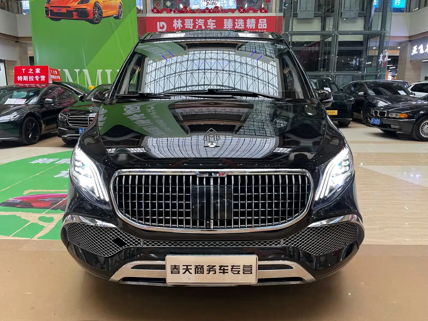 Mercedes-Benz Vito 2023 2.0T Elite 7-Seater фото 2