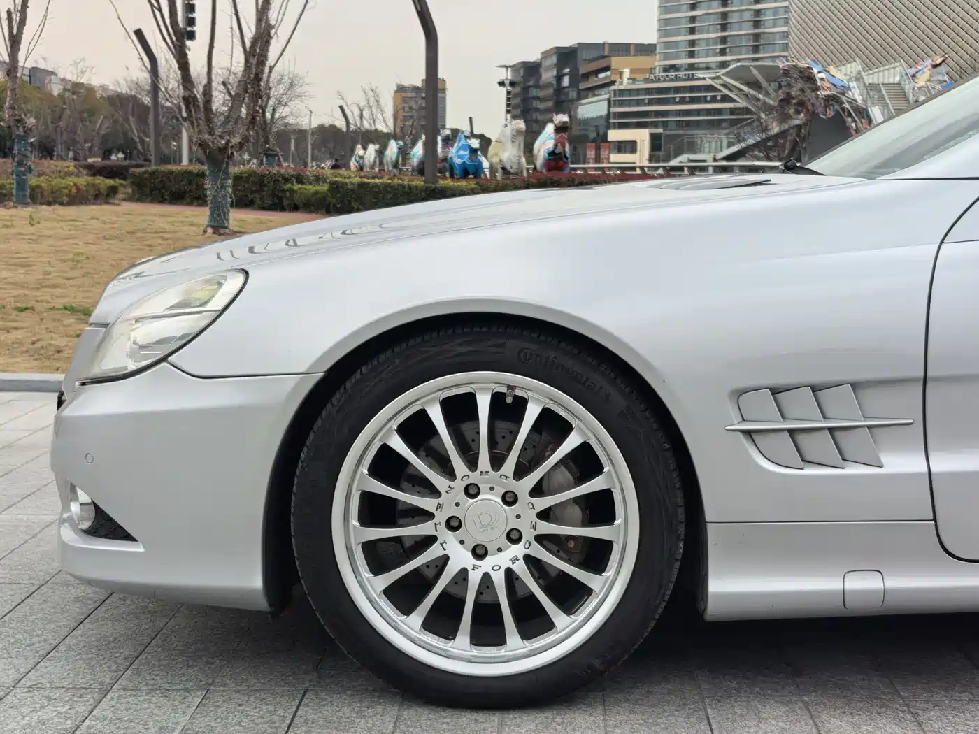 Mercedes-Benz SL-Class 2010 SL 300 фото 5