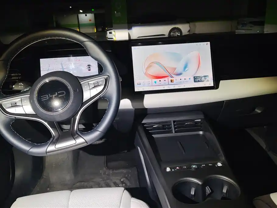 BYD SEAL 06 NEW ENERGY