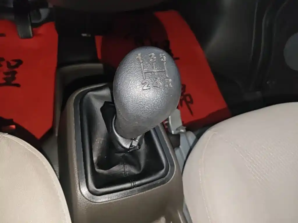 Wuling Motors Wuling Rongguang S 2023 2023 1.5L Basic Sealed Window Van 2-seater