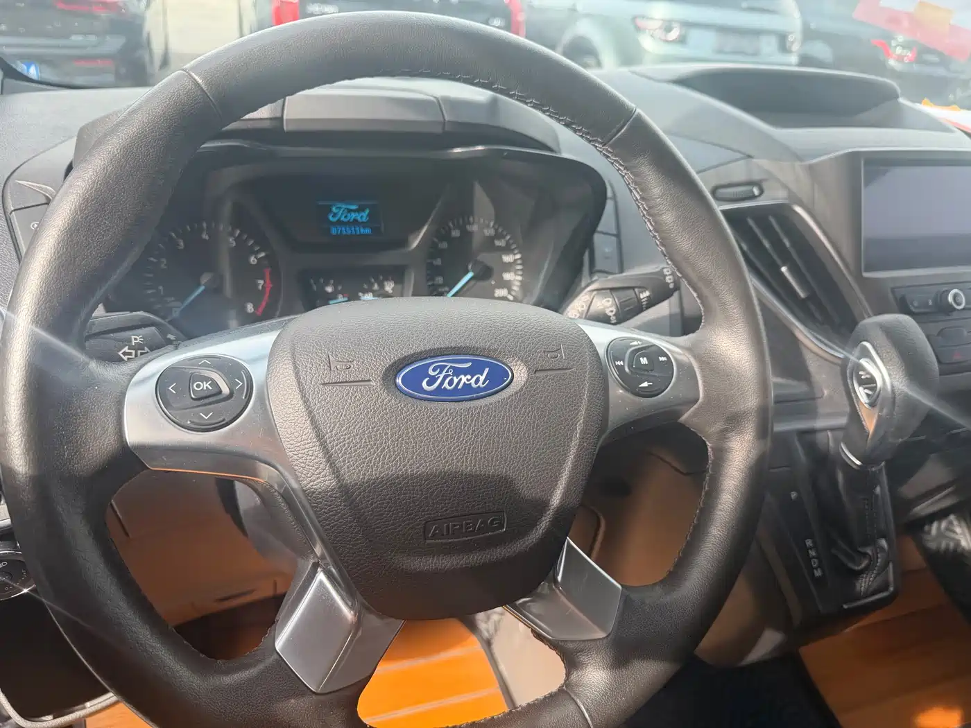 Ford Tourneo 2020 2020 2.0T Auto Elite Edition China VI