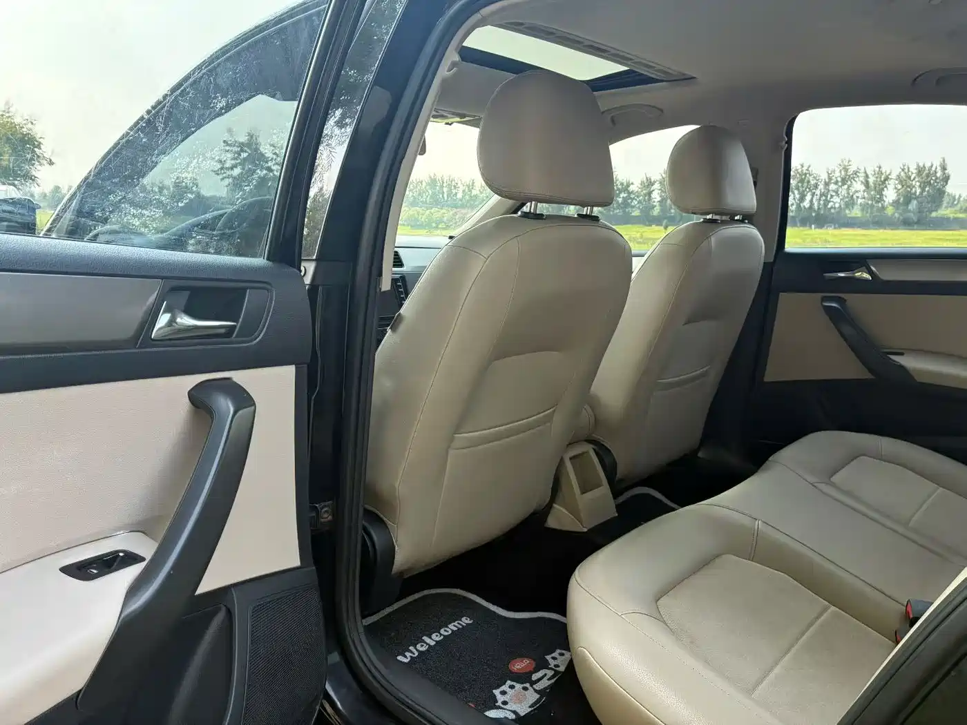 Volkswagen Santana 2013 2013 Model 1.6L Automatic Luxury Edition