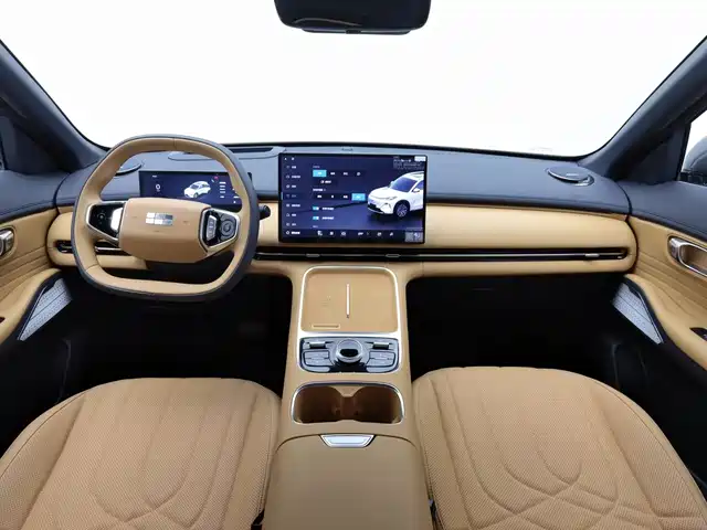Geely Galaxy Galaxy Starship 7 EM-i 2025 120km Navigation Edition — фото 5