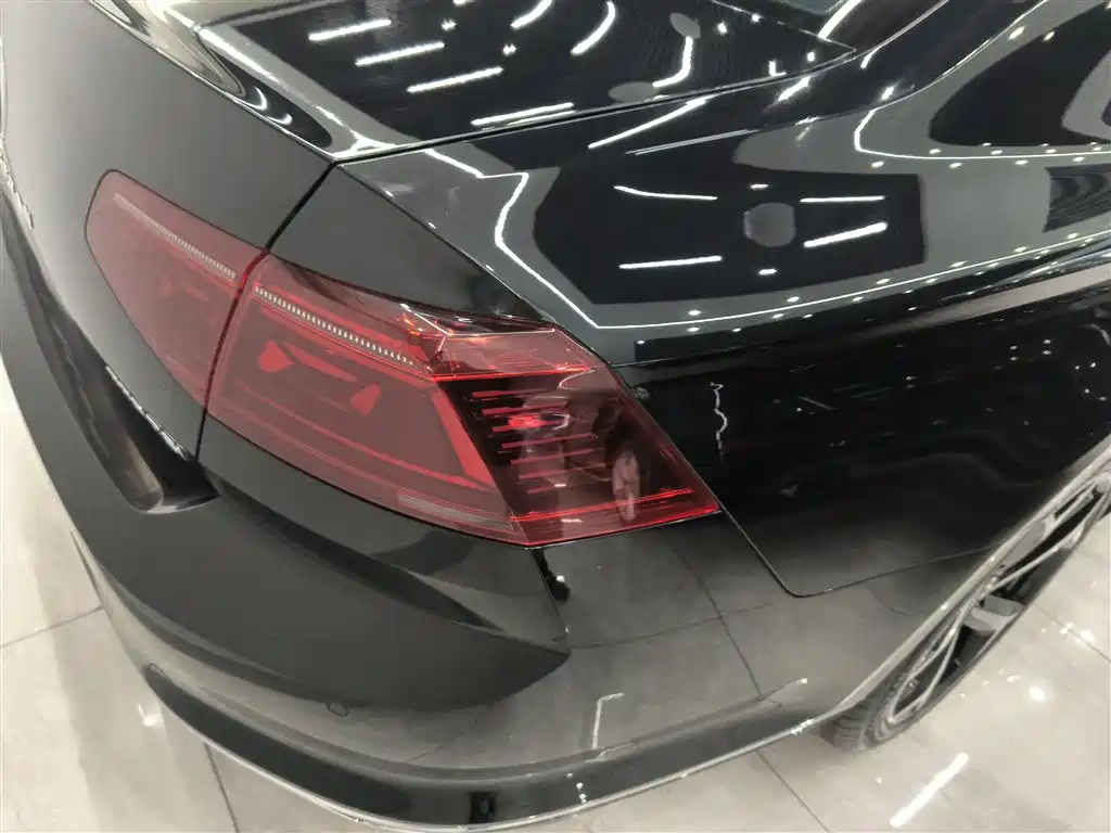 Volkswagen Magotan 2023 Model 2 Million Commemorative Edition 330TSI DSG Luxury фото 24