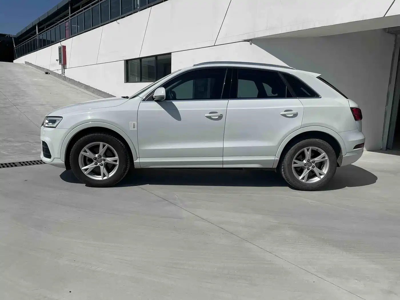 Audi Q3 2018 30th Anniversary Edition 30 TFSI Fashion фото 4