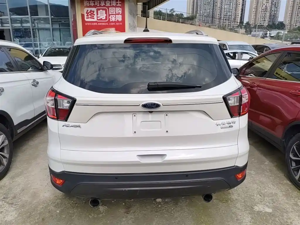 Ford Kuga 2019 2019 EcoBoost 180 FWD Luxury Edition China V