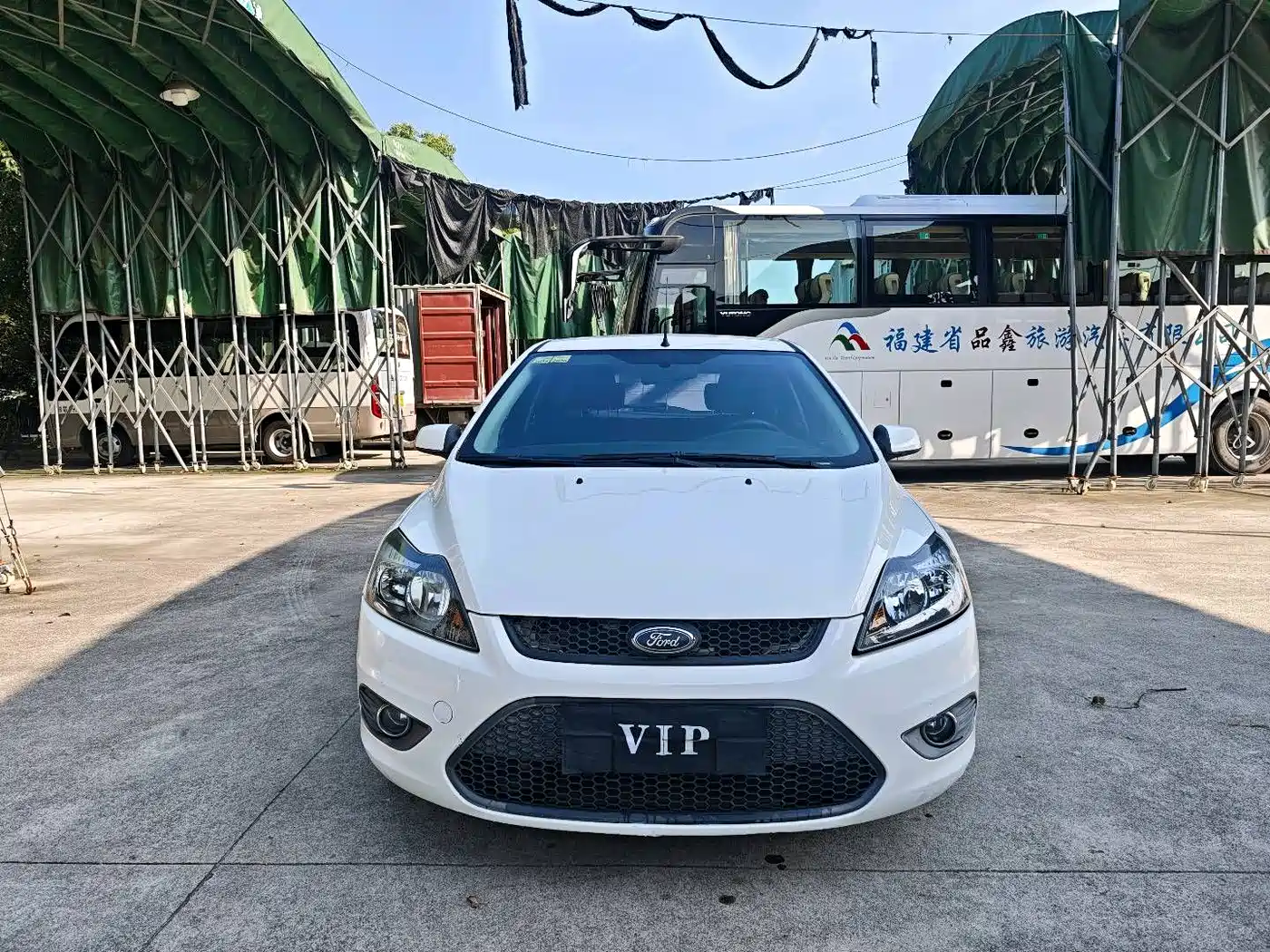 Фото 2 - Ford Focus