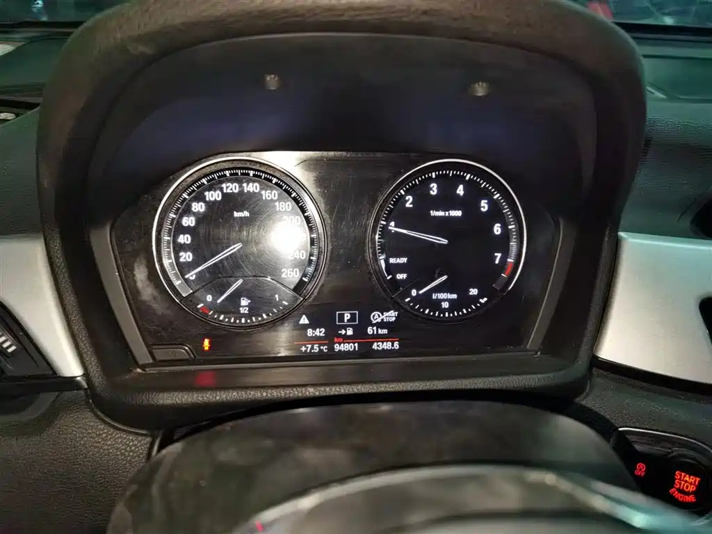 BMW X1 2019 sDrive20Li Leading Model фото 4