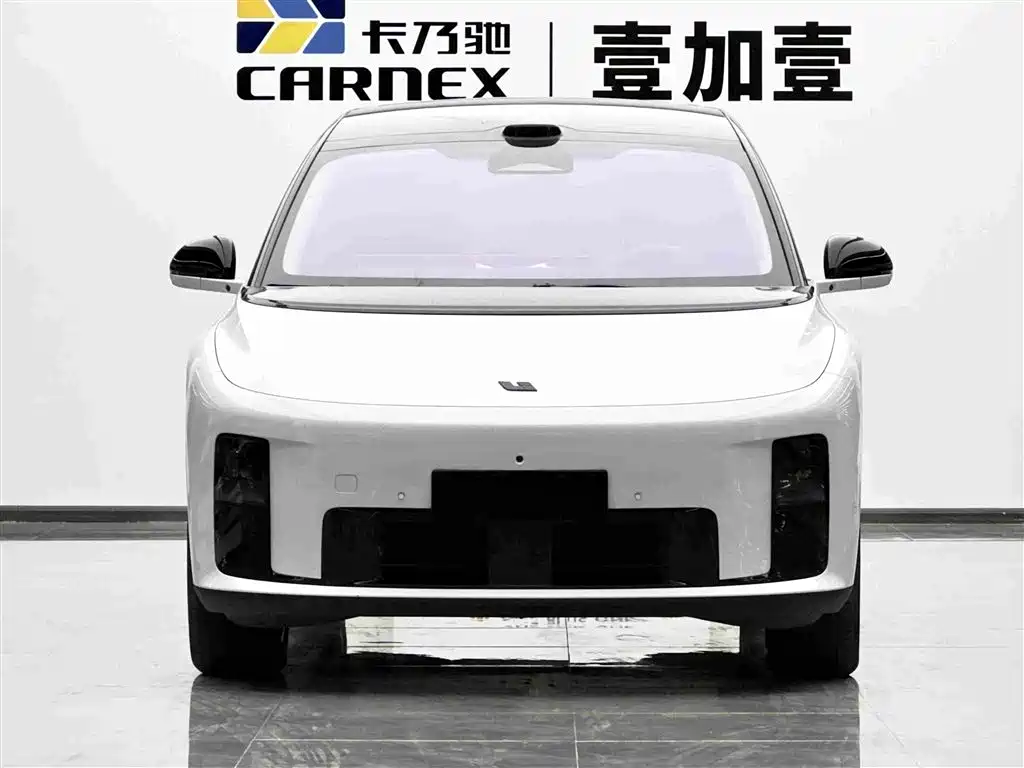 Li Auto Li i8 2026 2025 Standard Edition