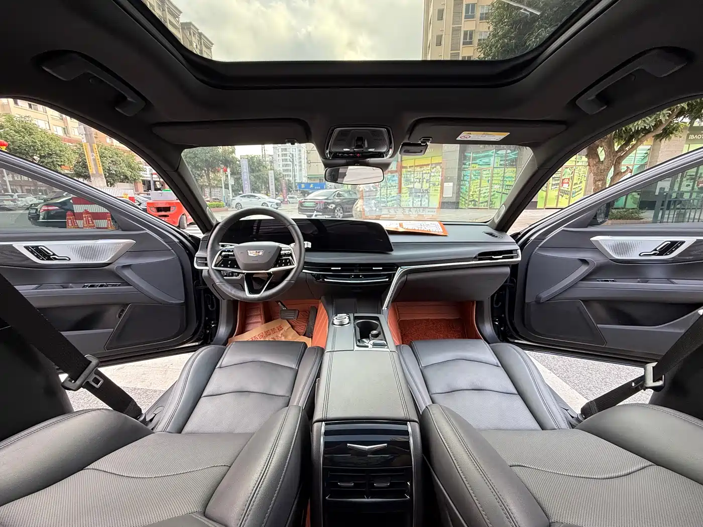 CADILLAC CT6