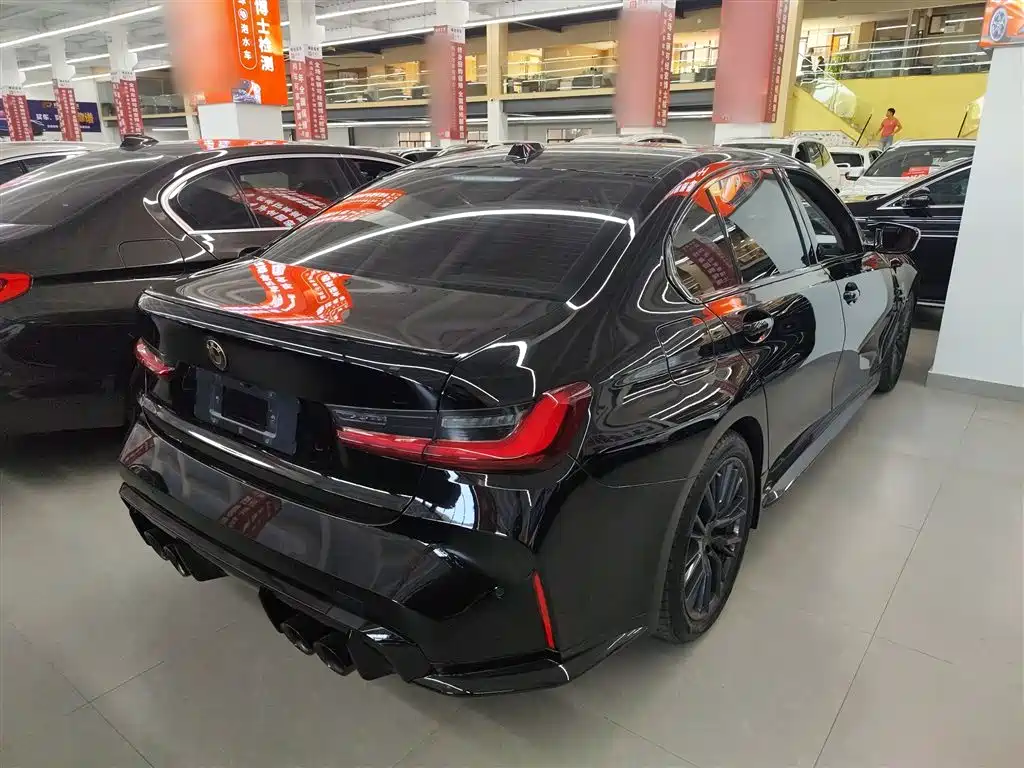 BMW 3 Series 2024 325Li M Sport Shadowline Package фото 6