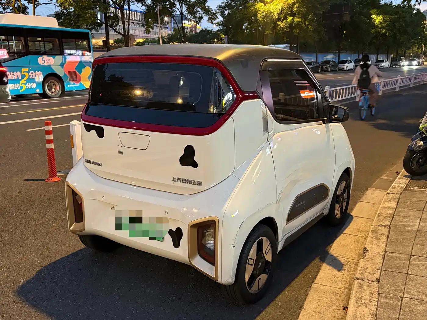 Baojun E200 2020 2019 250KM Smart Edition