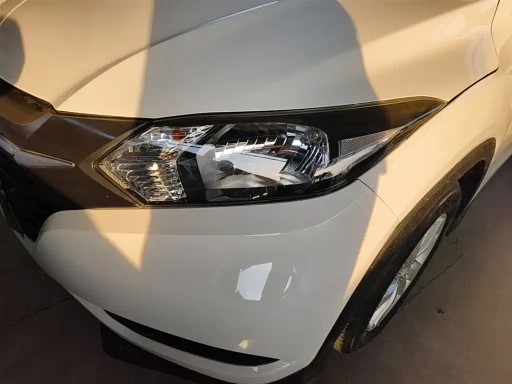 Honda Vezel 2016 2015 1.5L CVT 2WD Comfort