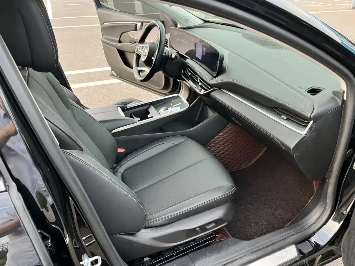 Фото 14 - Buick LaCrosse