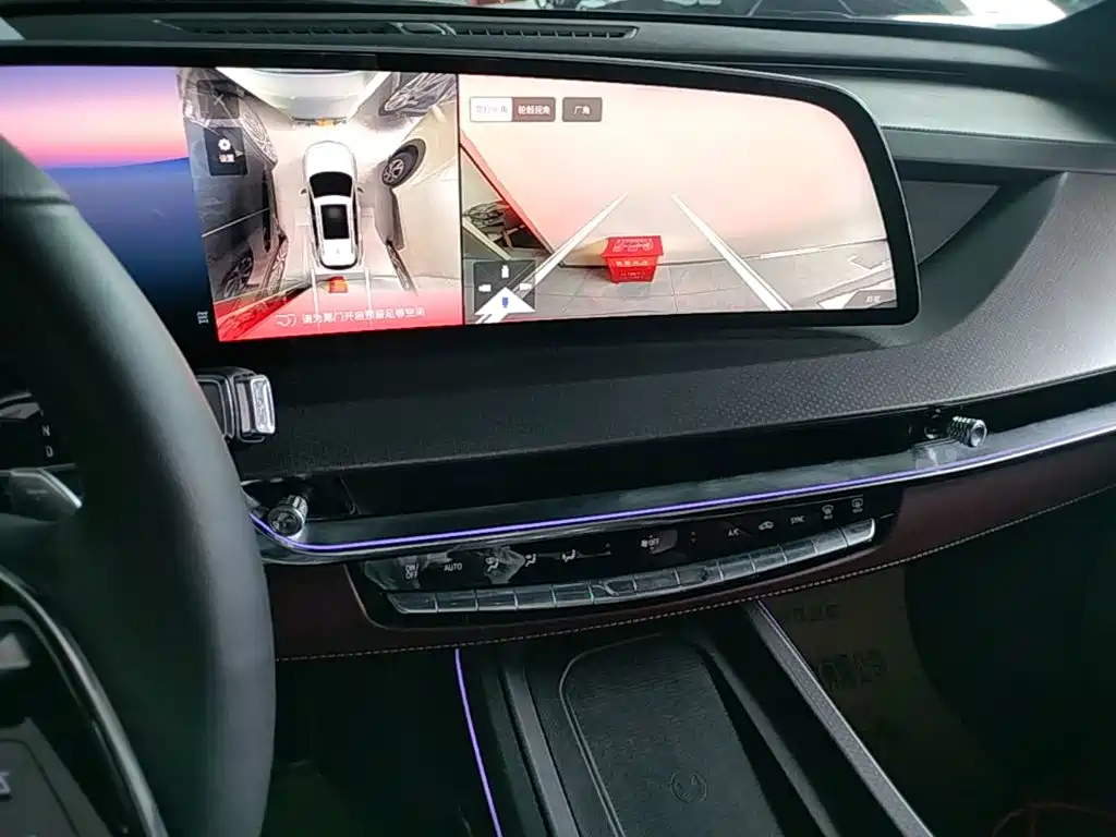 Cadillac XT5 2025 2025 Model 2.0T Platinum