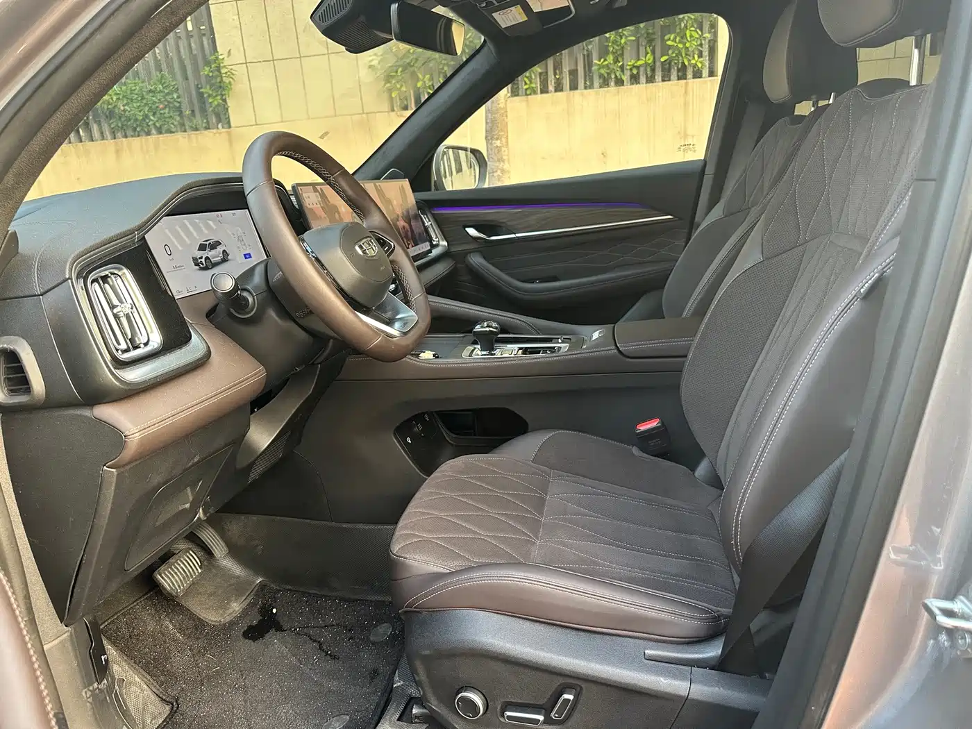 Фото 4 - Geely Xingyue L