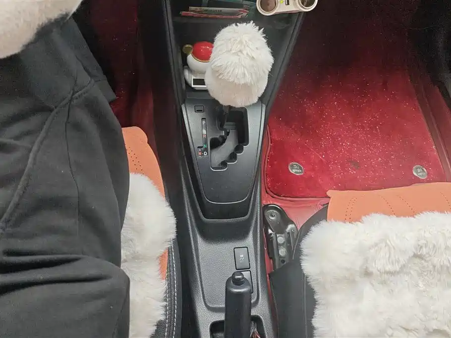 Toyota YARiS L Zhi Xuan 2017 1.5E CVT Speed Upgrade Edition фото 16