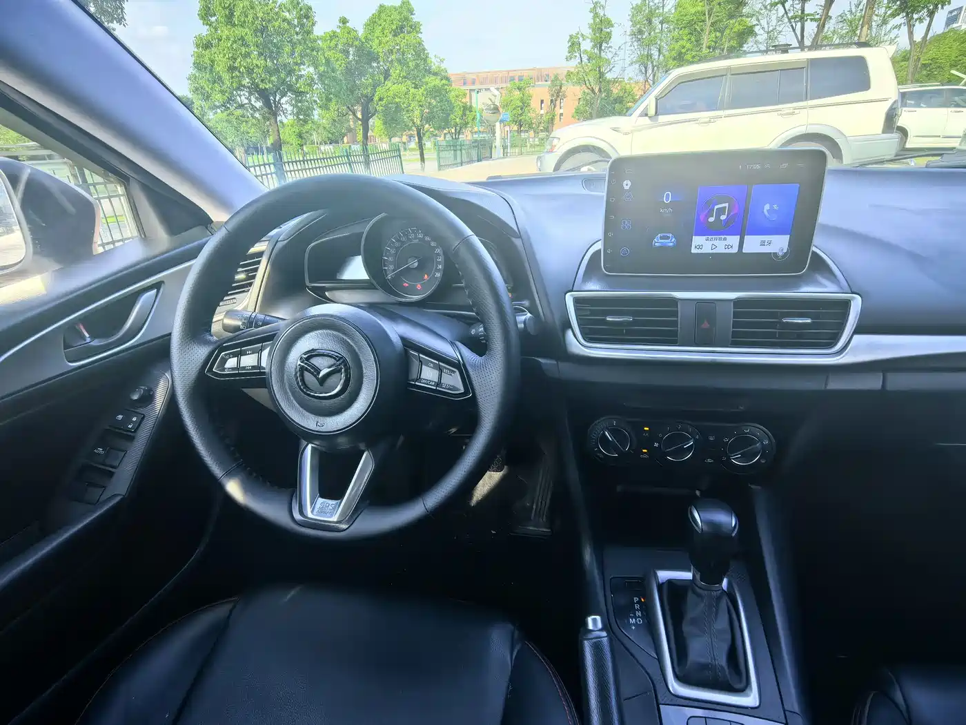 Photo 14 - Mazda Mazda 3
