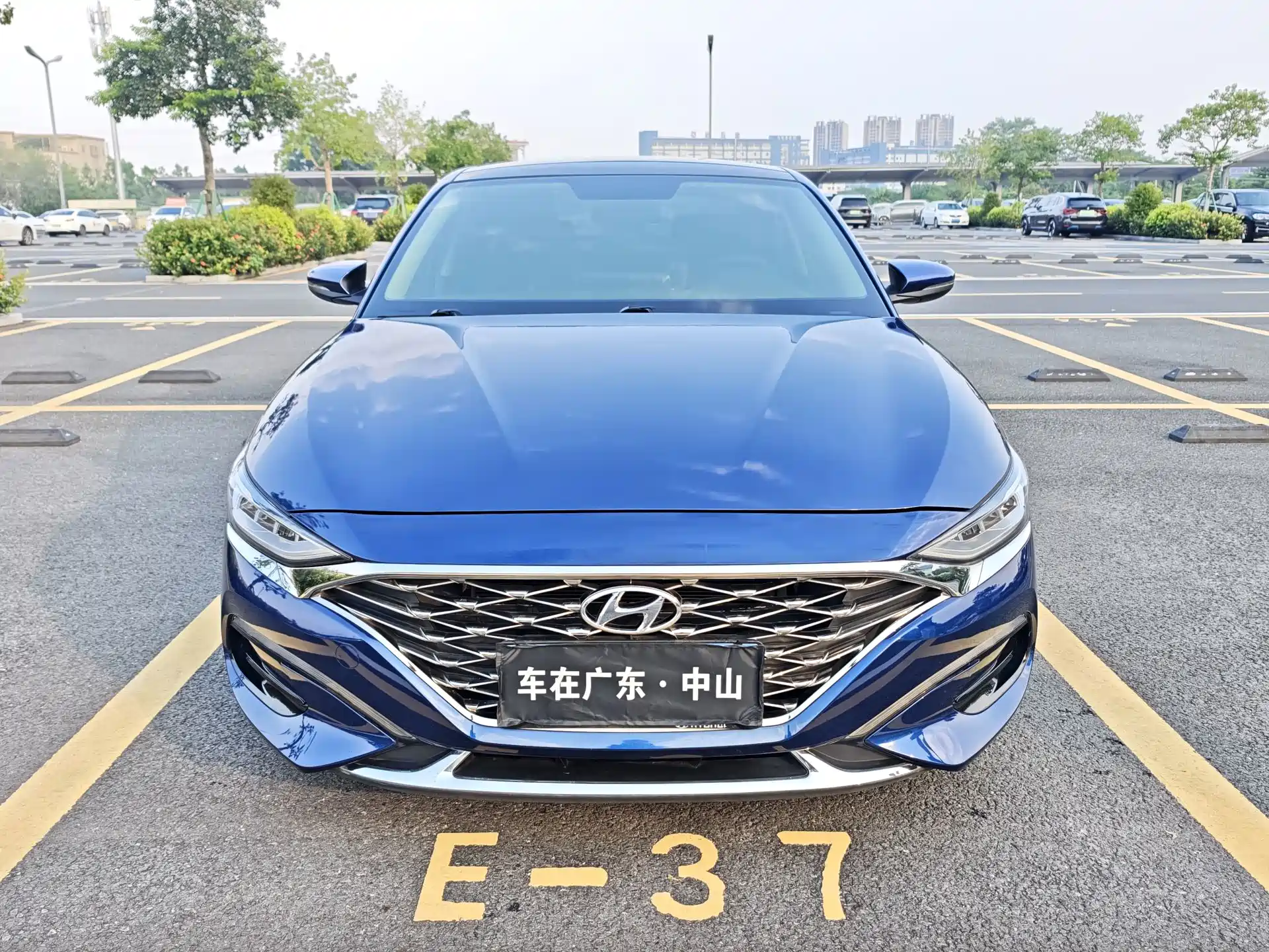 صورة 2 - Hyundai Lafesta
