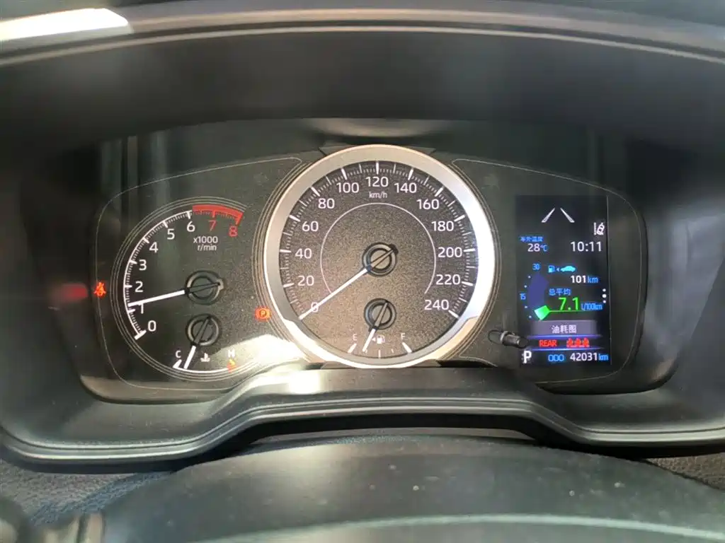 Toyota Corolla 2021 1.2T S-CVT Elite PLUS Edition фото 12