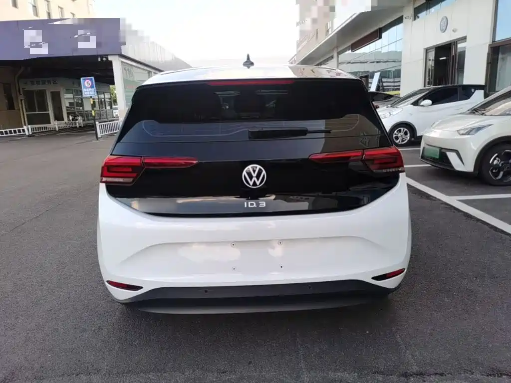 Volkswagen ID.3 2025 2024 Outstanding Edition