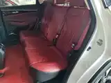 Photo 17 - Changan CS85