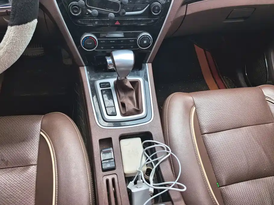 Leopaard CS10 2019 2017 1.5T CVT Prestige