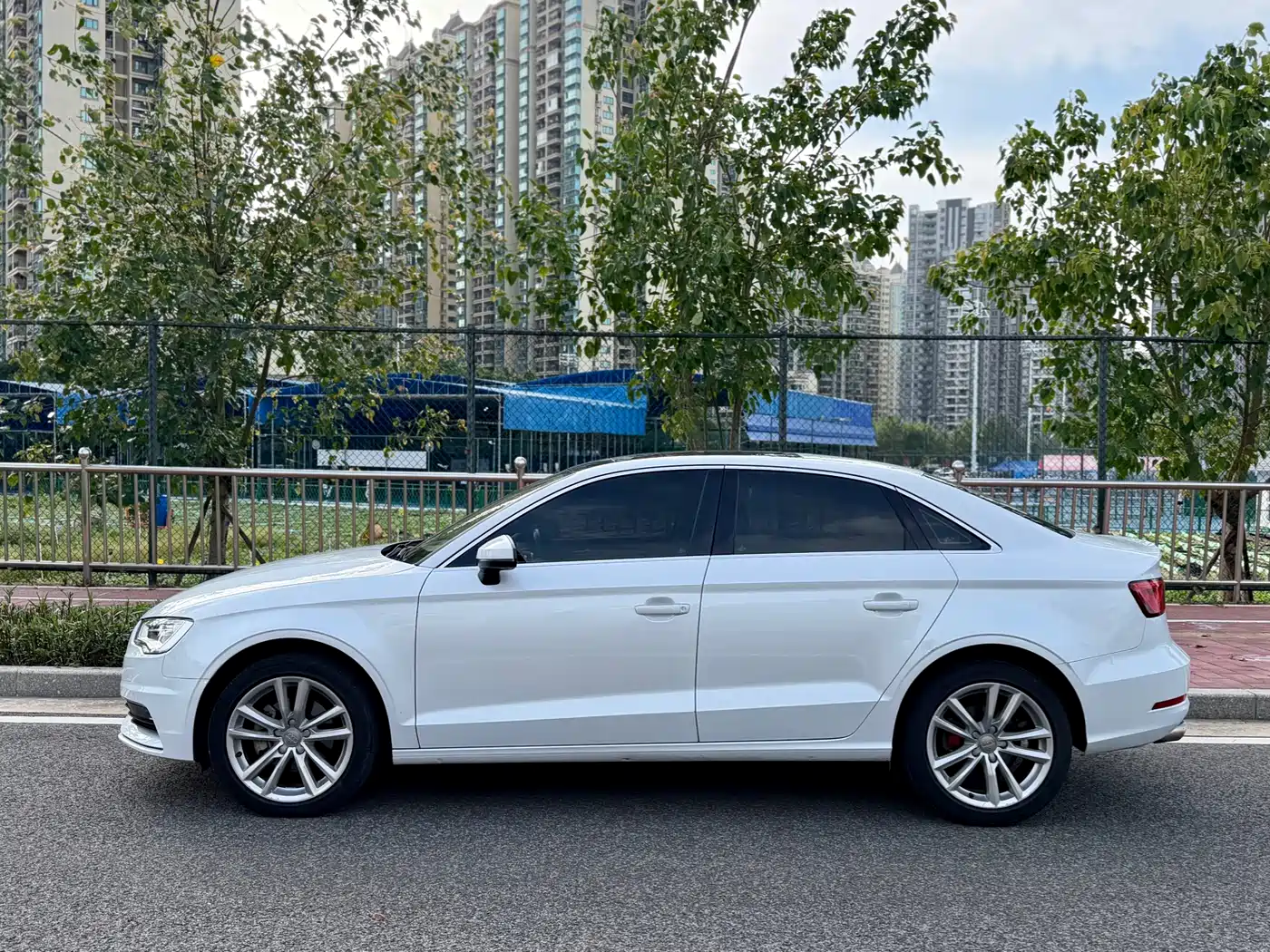 Audi A3 2016 Limousine 35 TFSI Style фото 4