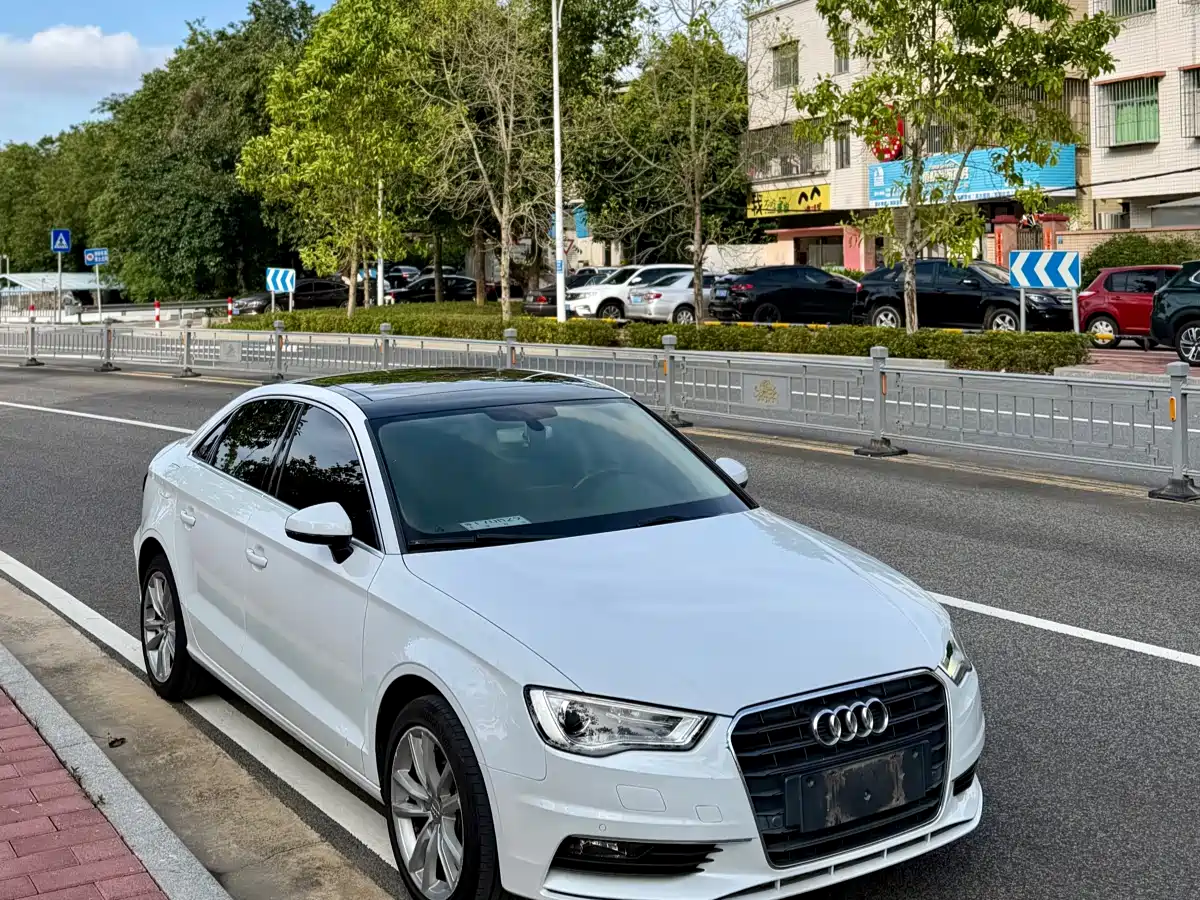 Audi A3 2016 Limousine 35 TFSI Style фото 15