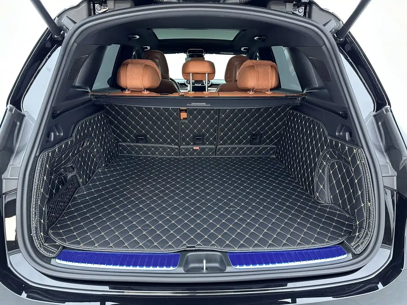 Mercedes-Benz GLC 2024 Facelift GLC 300 L 4MATIC Sport 5-seater фото 12