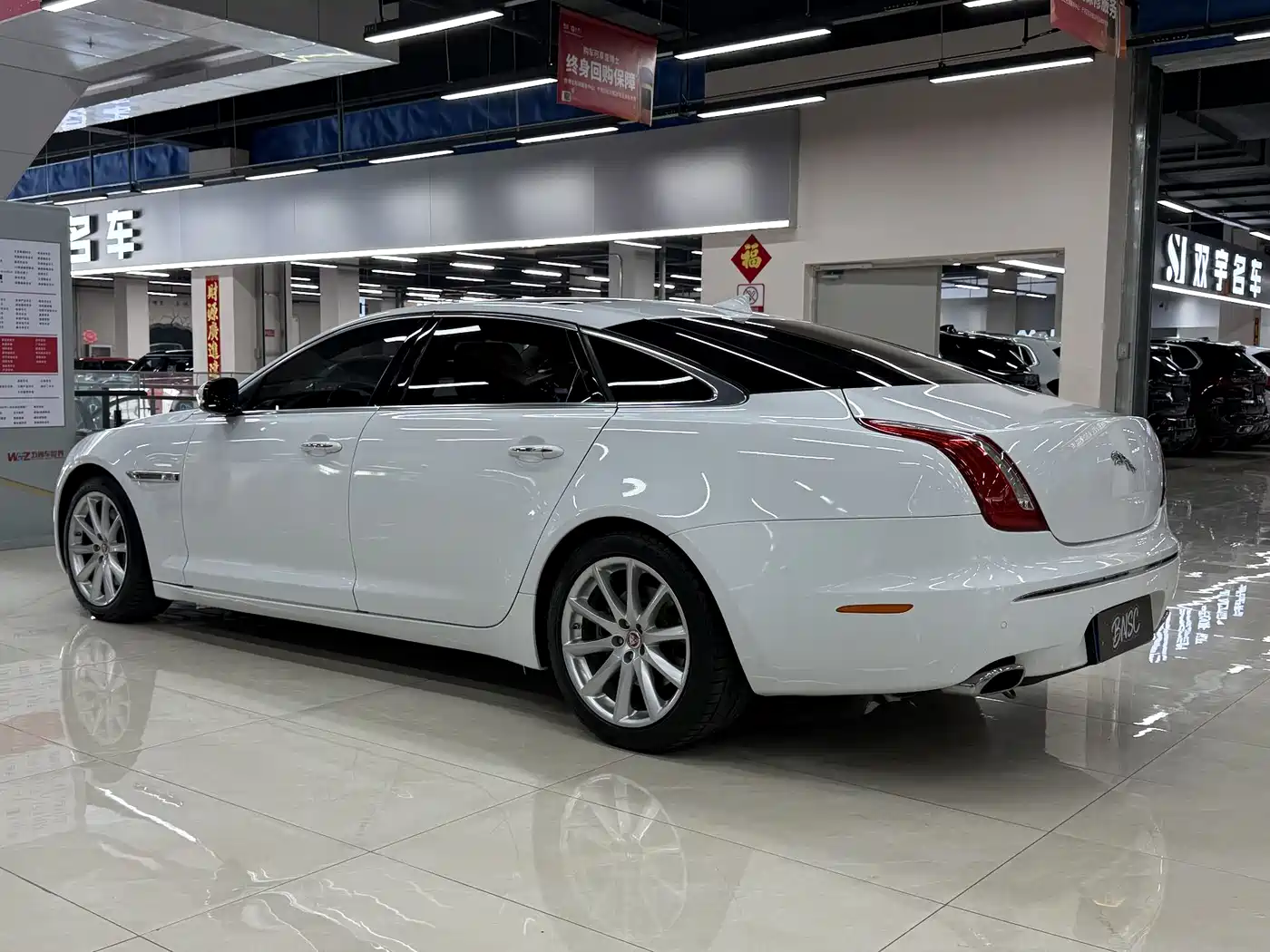 Jaguar XJ 2015 2015 XJL 3.0 SC AWD Panorama Business