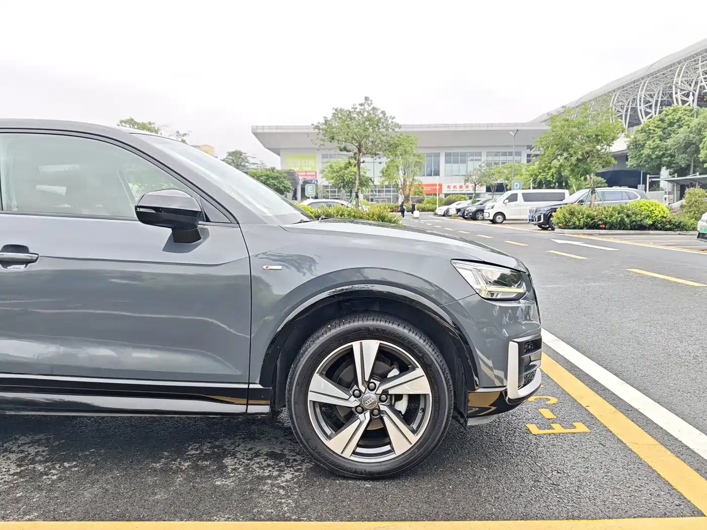 Audi Q2L 2019 2018 35 TFSI Launch Exclusive Edition China VI