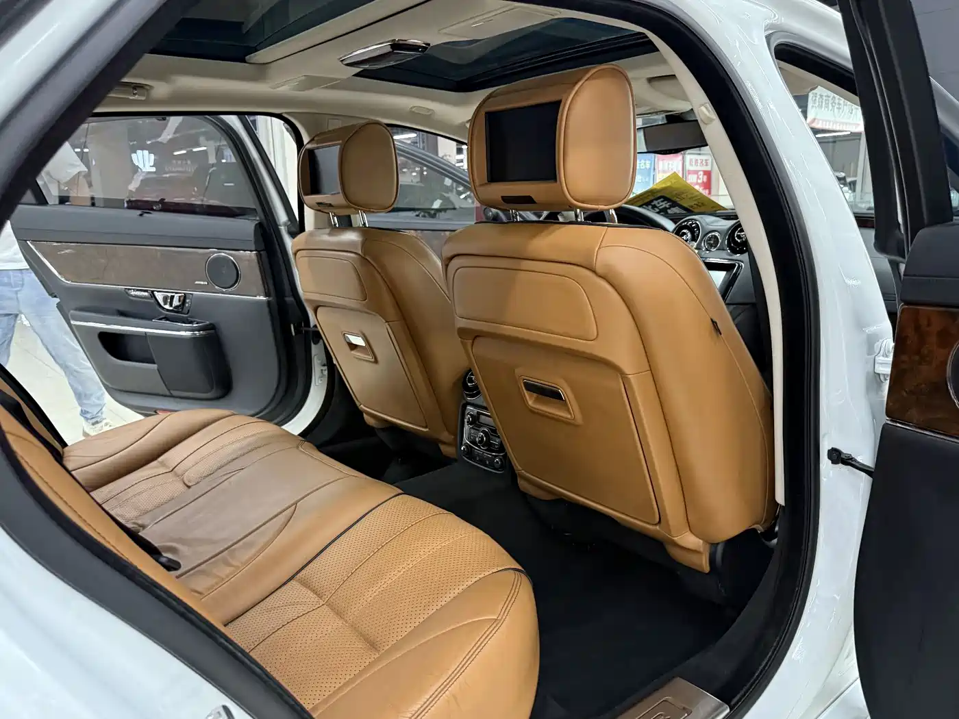 Jaguar XJ 2015 2015 XJL 3.0 SC AWD Panorama Business