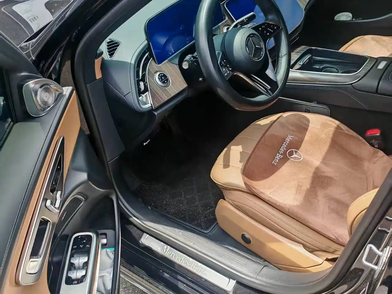 Mercedes-Benz E-Class 2024 E 300 L Fashion фото 6