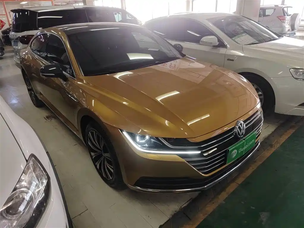 Volkswagen FAW-Volkswagen CC 2020 330TSI Glamour Version China VI фото 4